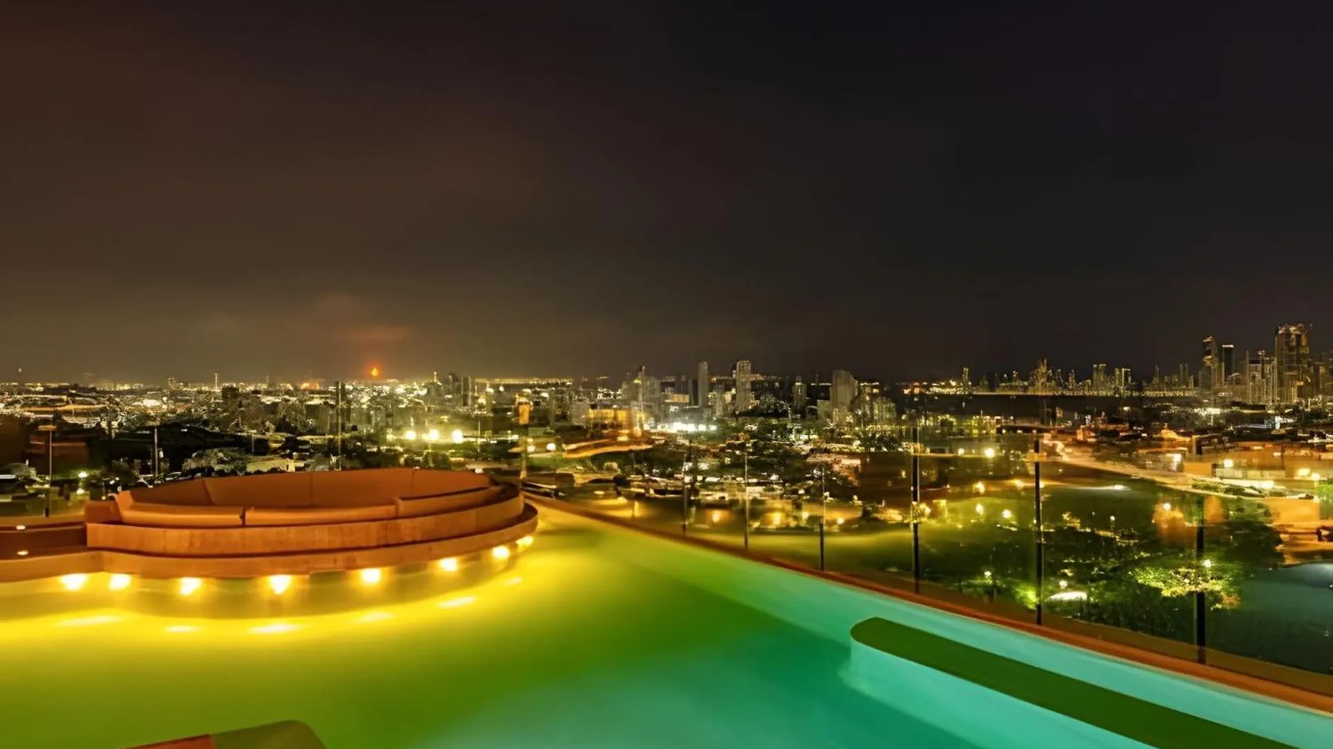 New Panoramic View, Infinite Pool/Historic Center Appartement Cartagena 0*,  Colombia