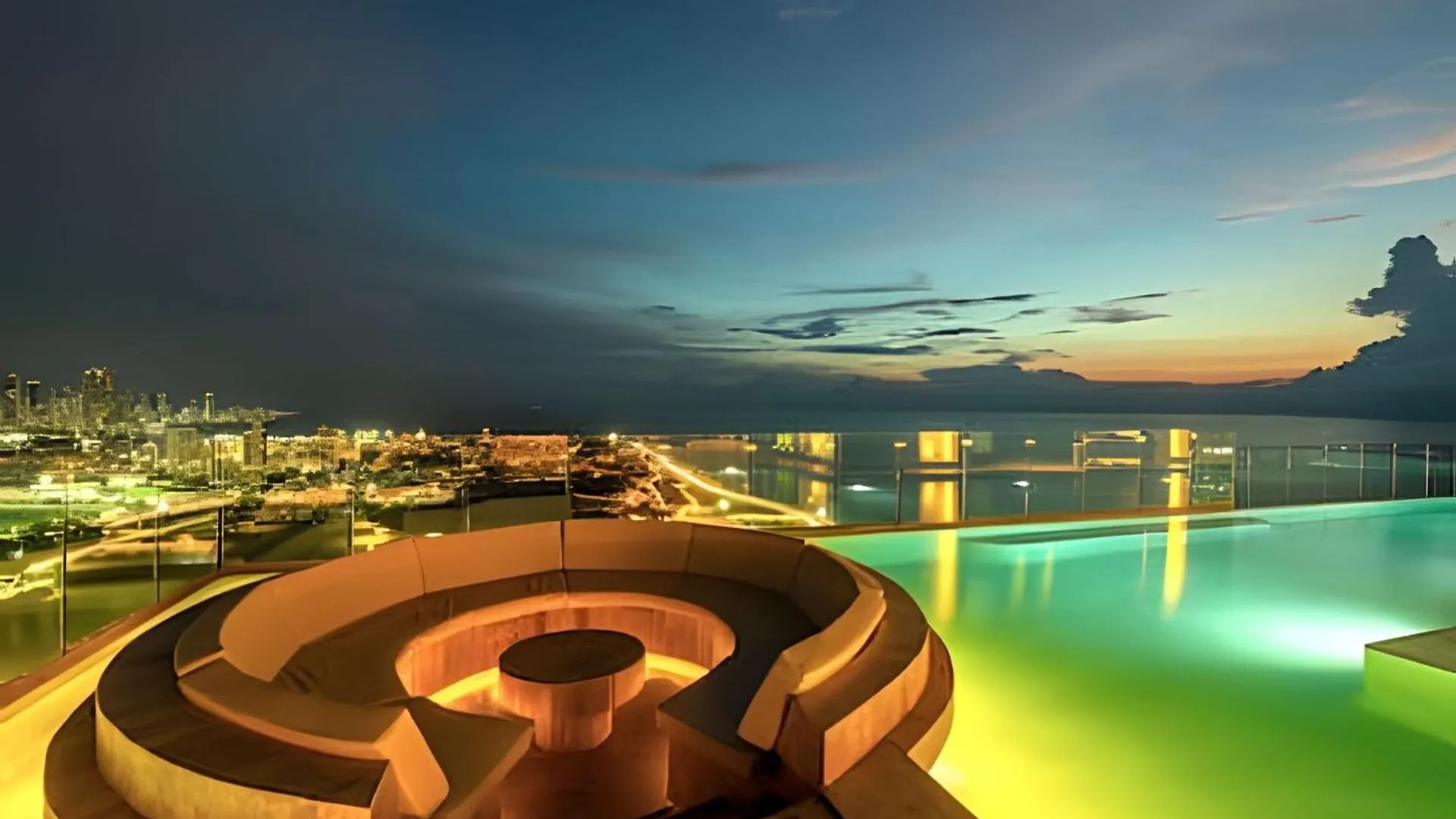 New Panoramic View, Infinite Pool/Historic Center Appartement Cartagena