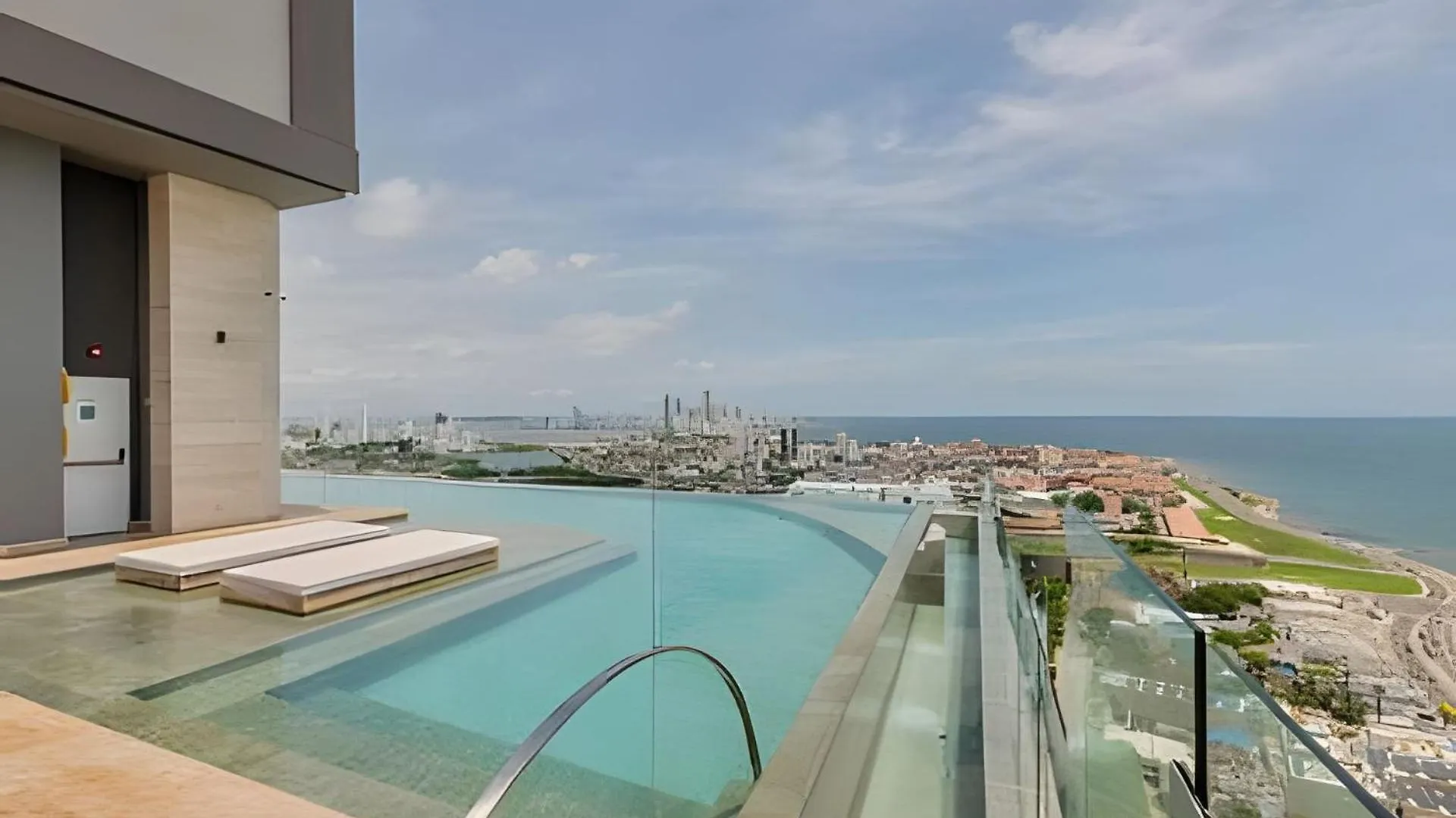 New Panoramic View, Infinite Pool/Historic Center Appartement Cartagena