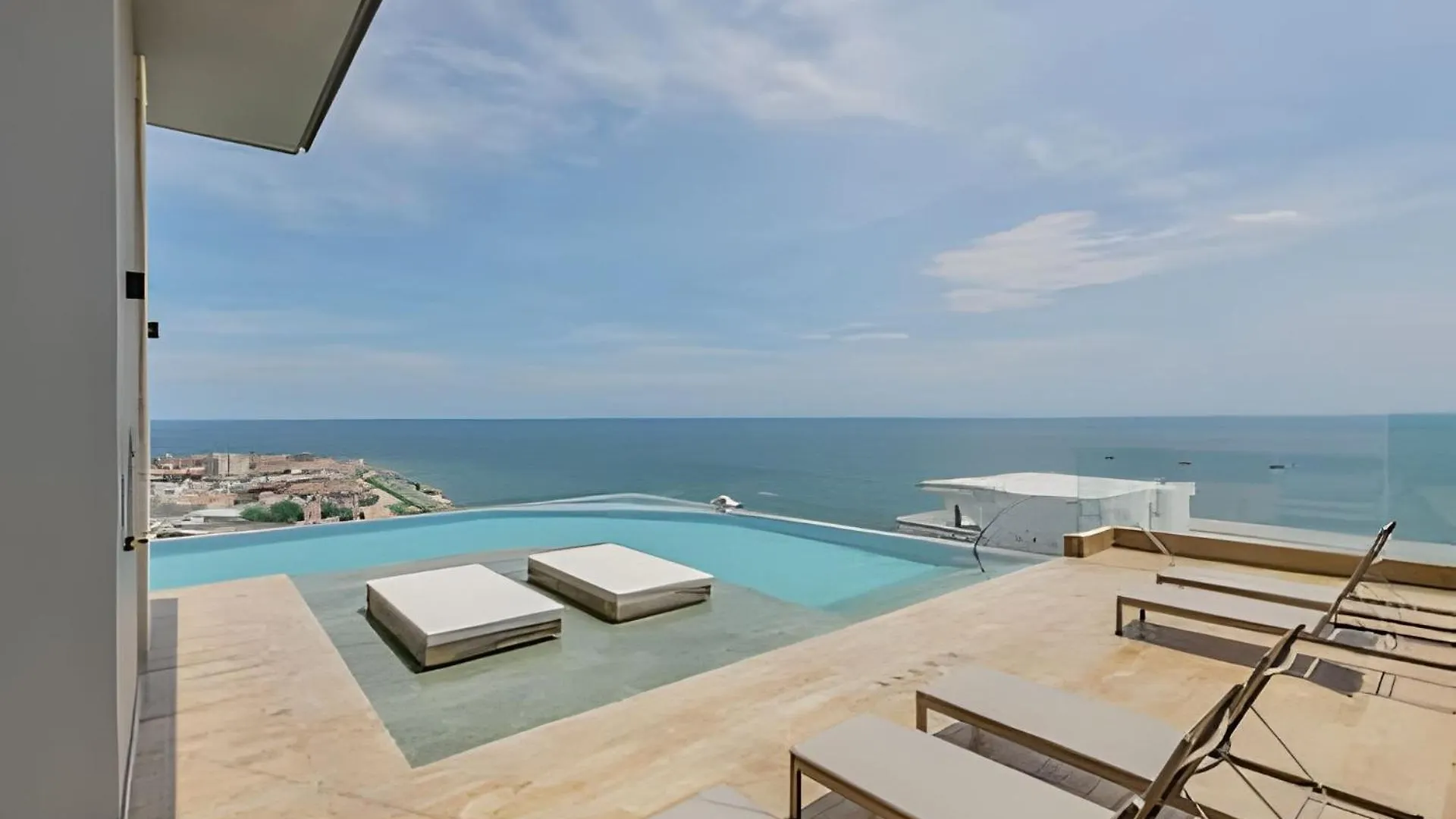New Panoramic View, Infinite Pool/Historic Center Appartement Cartagena